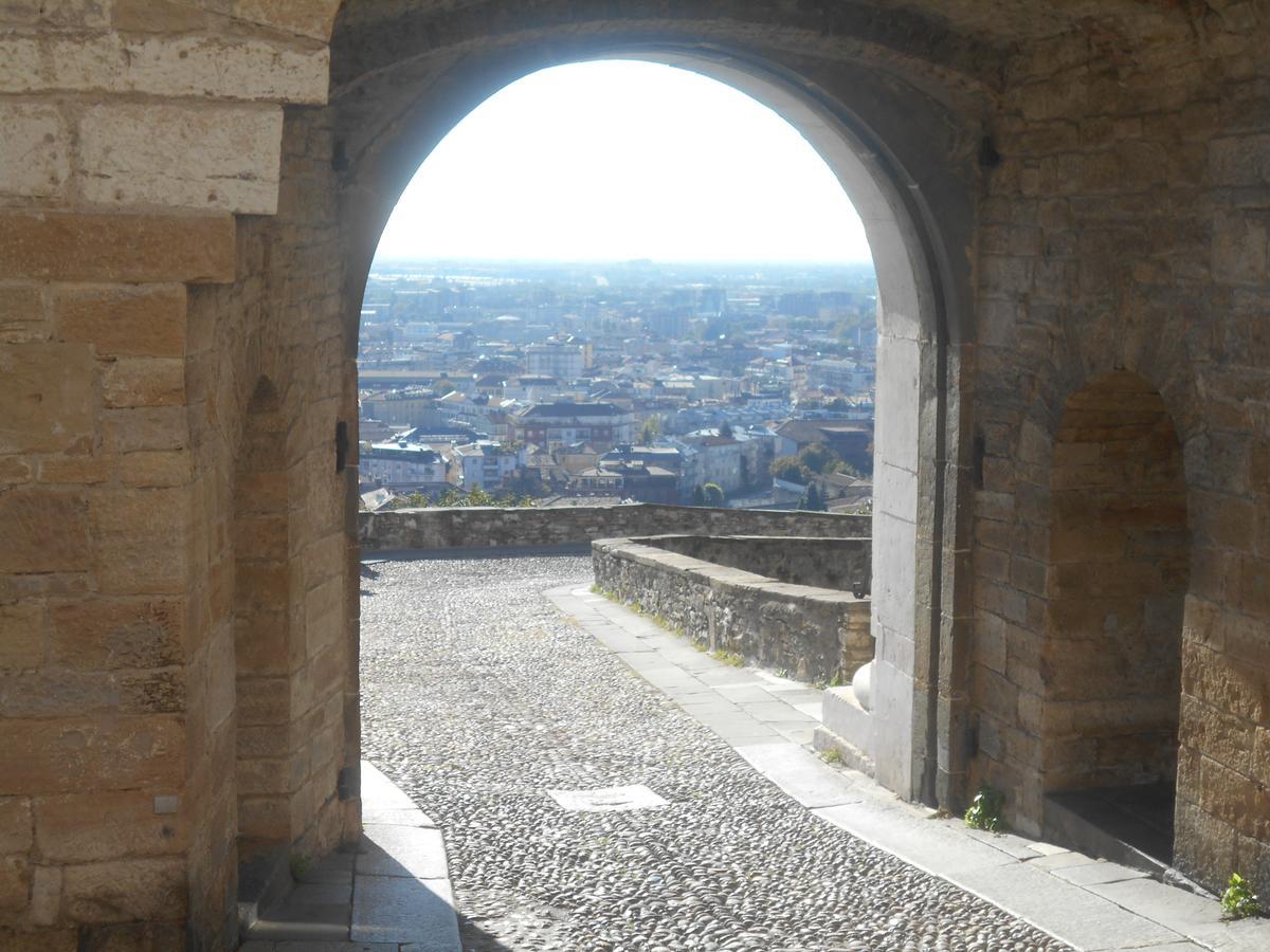 La Maison Des Artistes Bergamo Exteriér fotografie